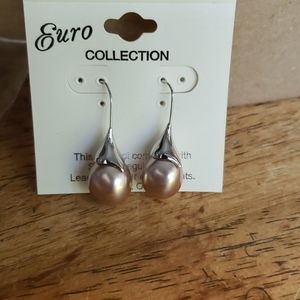 Sliver dangle pearl earrings